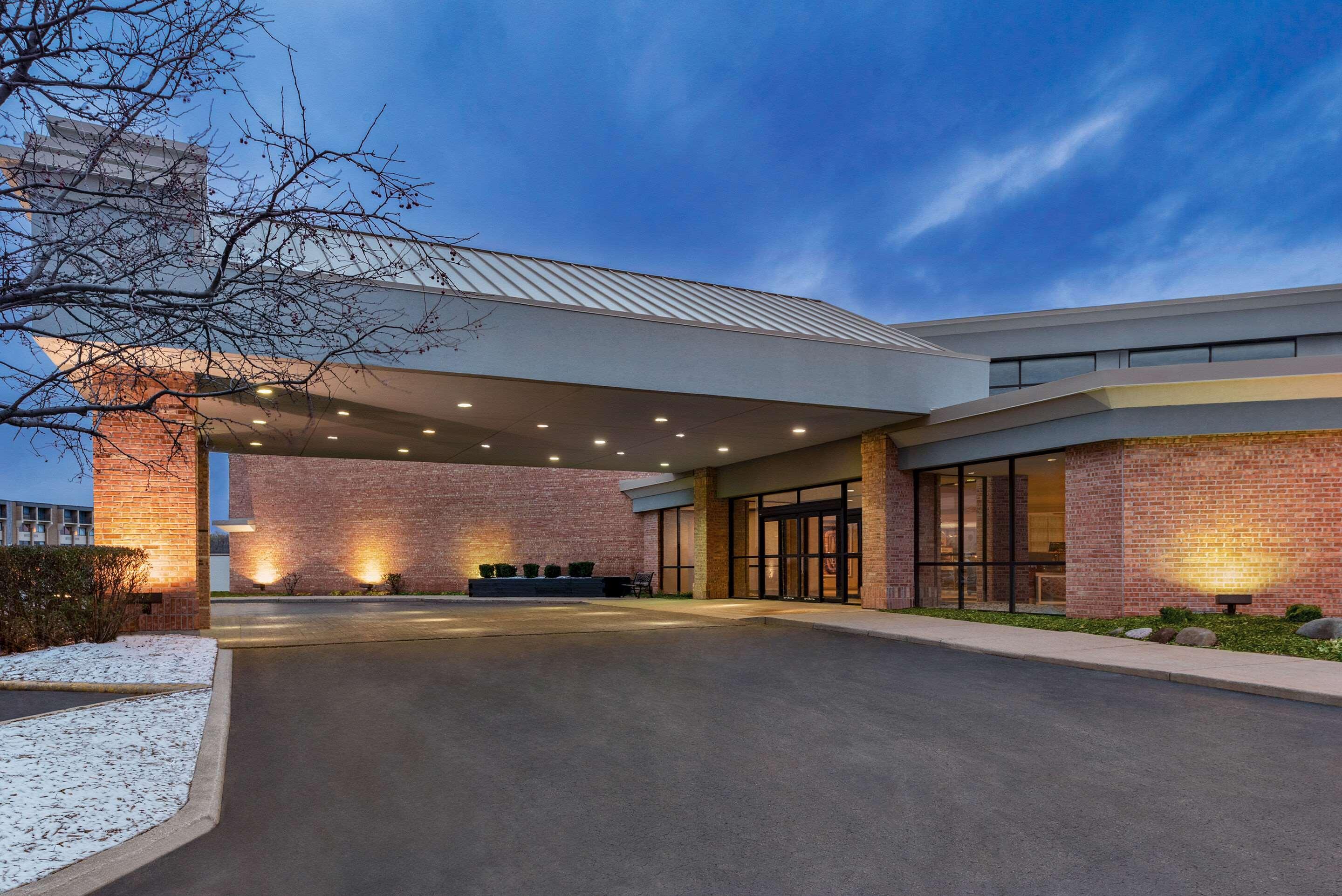 Clarion Hotel Milwaukee Airport Exteriér fotografie